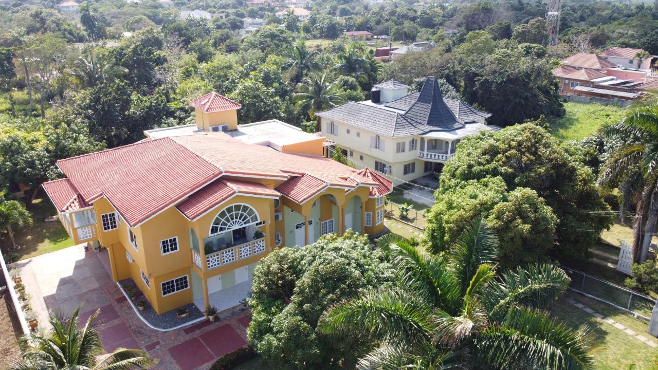Stunning-9-Bedroom-Home-for-Sale-in-Jamaica-Beach-Tower-Isle Twenty-Sixth image of 95- Jamaica Beach, Tower Isle in Jamaica Beach, St. Mary, Jamaica - property is For Sale