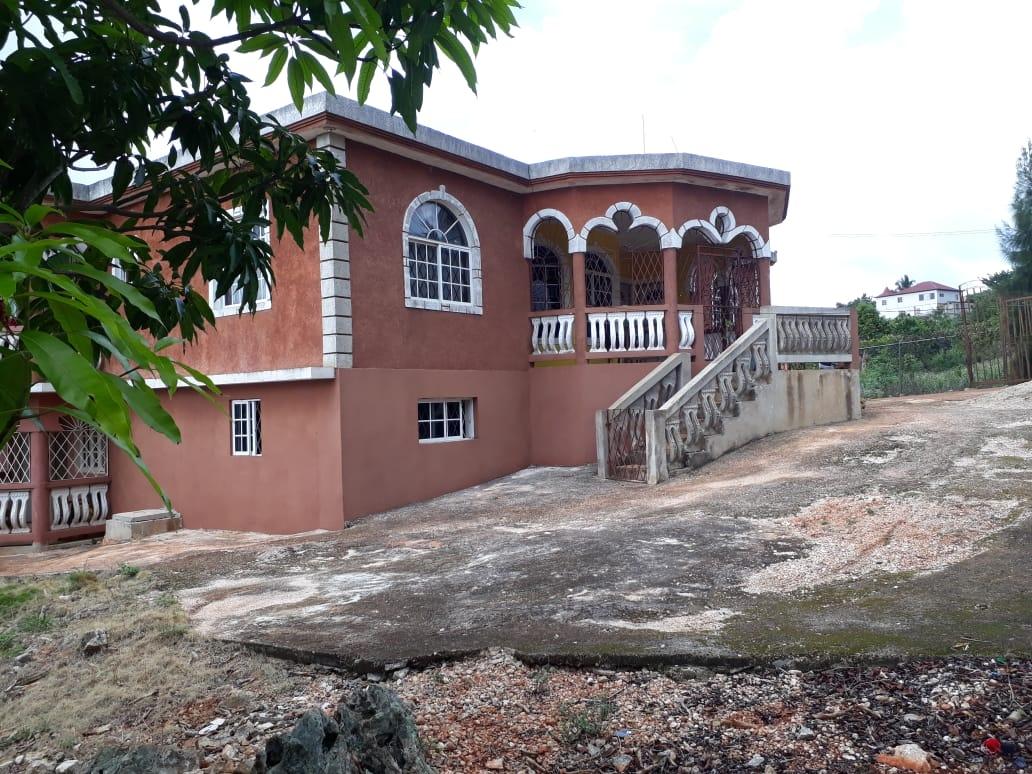 Tenth image of Lincoln, Manchester in Lincoln, Manchester, Jamaica - property is For Sale