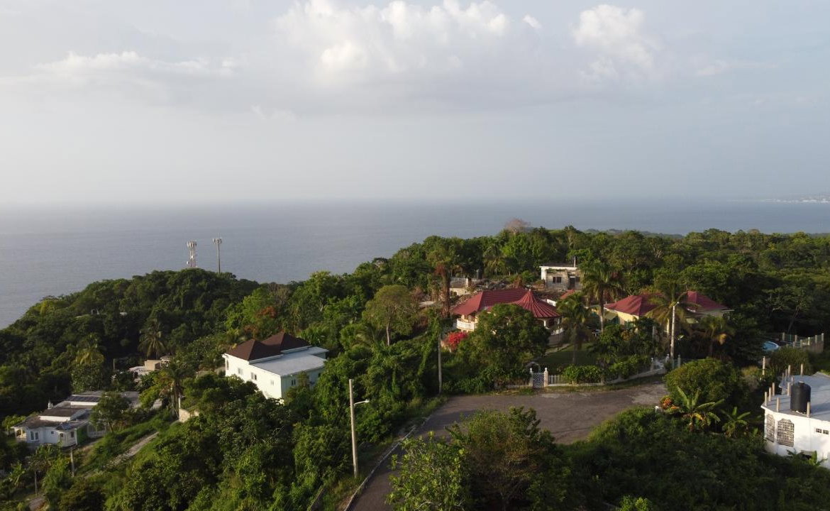 Second image of Seaview, Hopewell in Hopewell, Hanover, Jamaica - property is For Sale