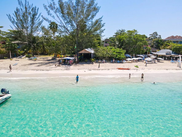 Thirteenth image of Norman Manley Boulevard in Negril, Westmoreland, Jamaica - property is For Sale