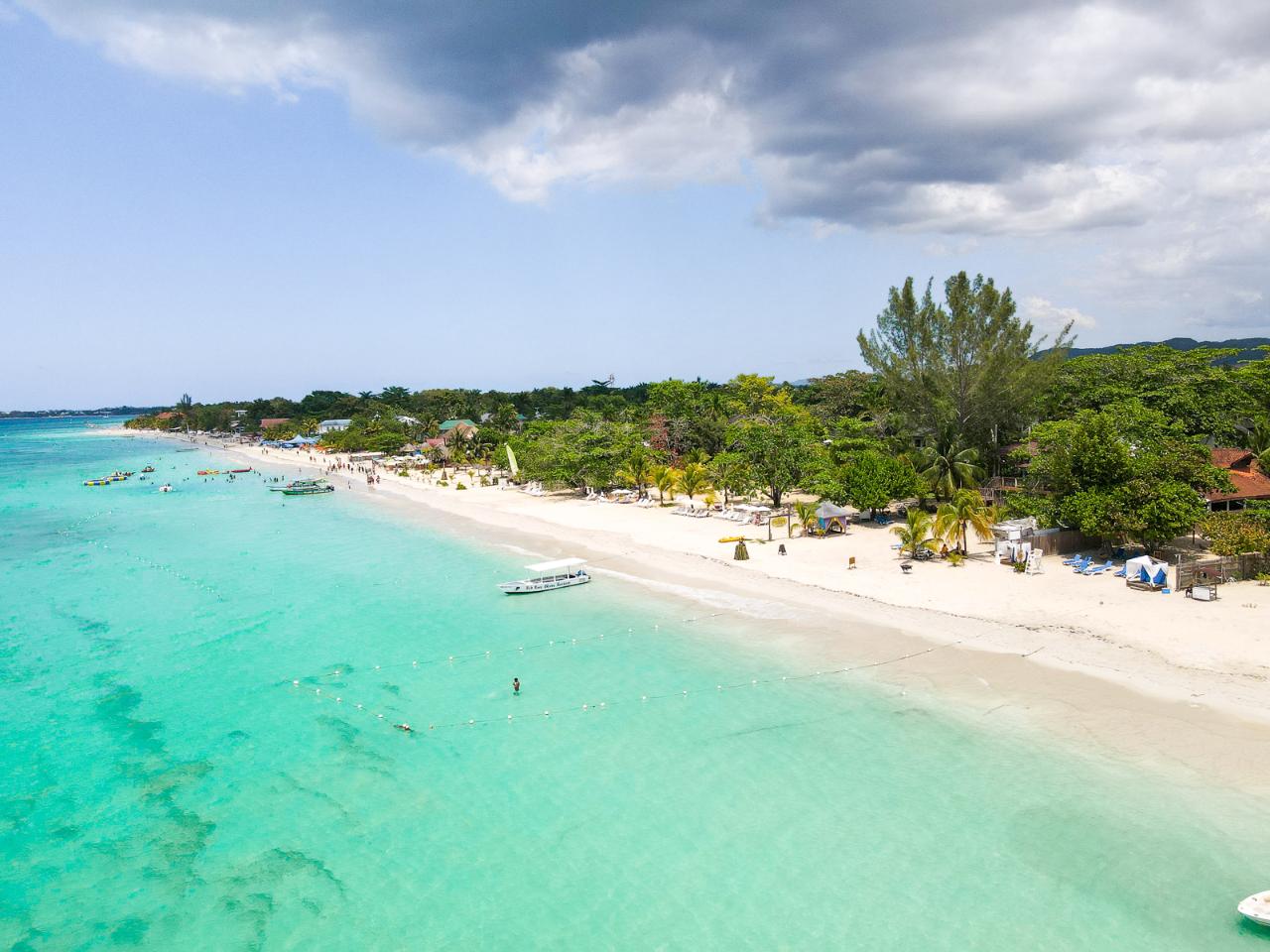 Sixteenth image of Norman Manley Boulevard in Negril, Westmoreland, Jamaica - property is For Sale