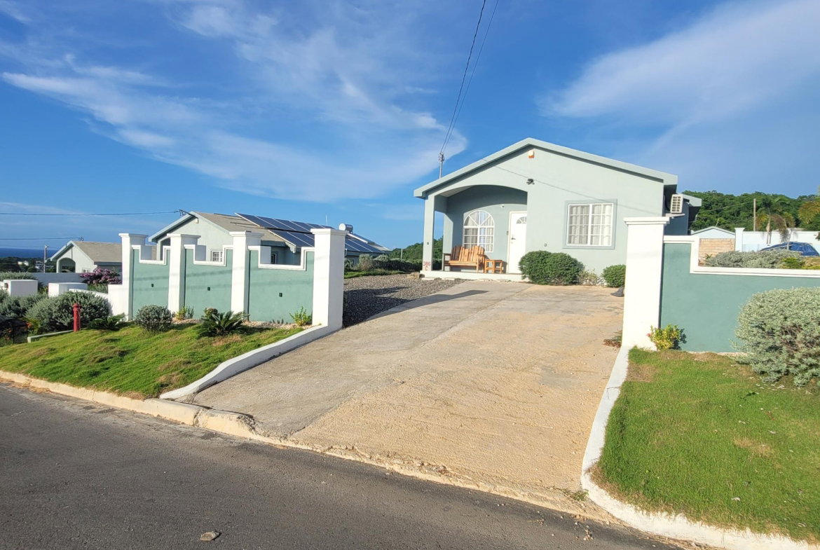 Twenty-Fifth image of 386c Camelot Village ph 2, Dis in Discovery Bay, St. Ann, Jamaica - property is For Rent