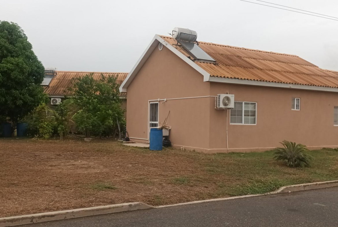 Tenth image of 30 Martinique Blvd, Caribbea in Caribbean Estates, St. Catherine, Jamaica - property is For Sale