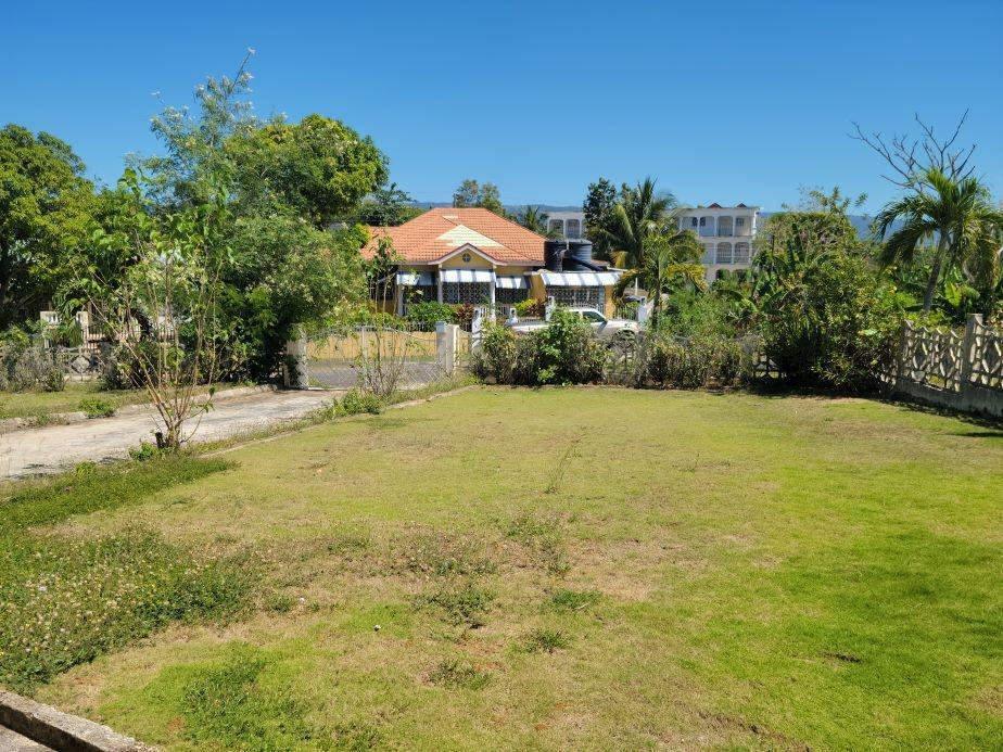 Fourth image of Lot 129 Almond Circle in Santa Cruz, St. Elizabeth, Jamaica - property is For Sale