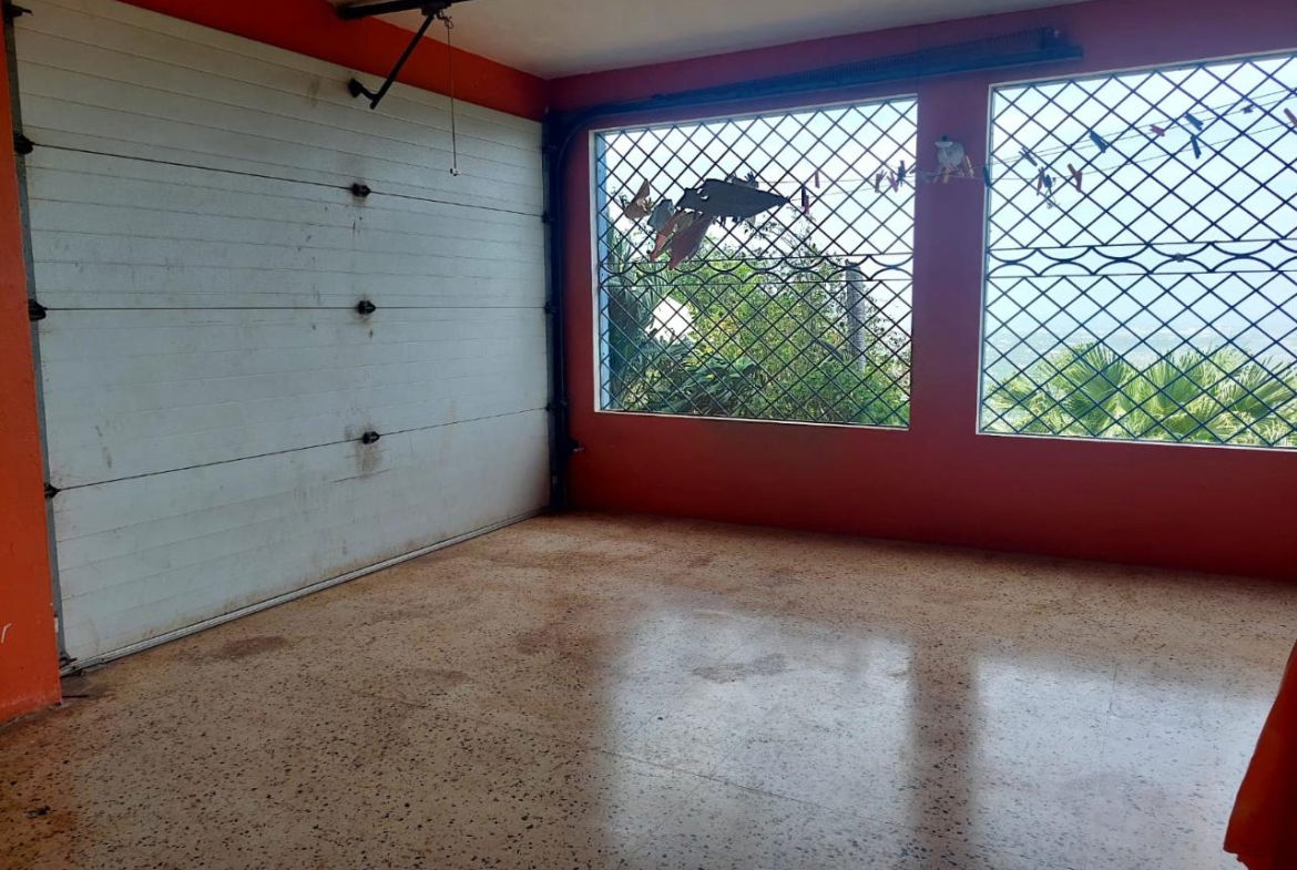 Eleventh image of 33 Topaz Crescent Red Hills in Red Hills, St. Andrew, Jamaica - property is For Sale