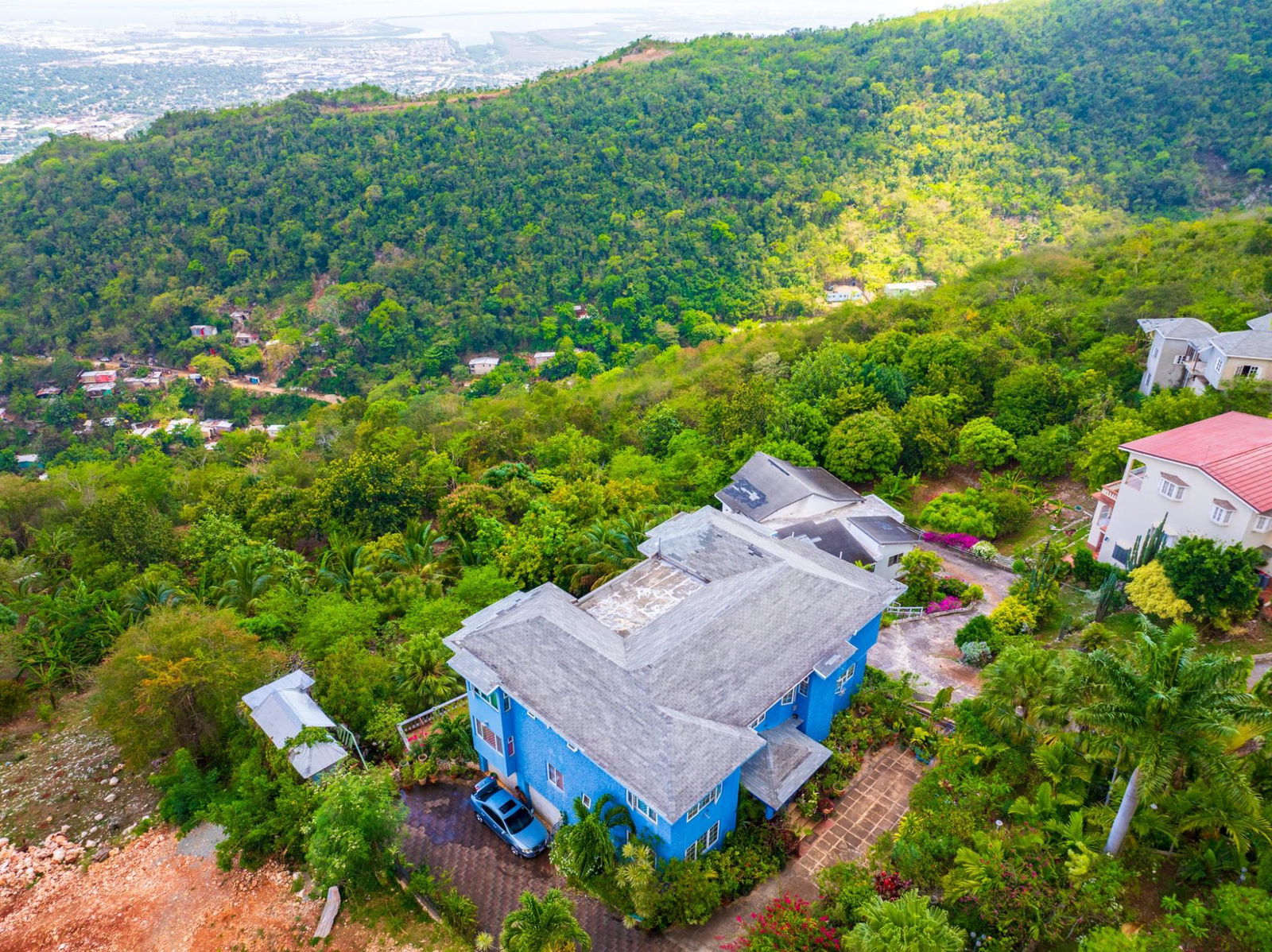 Third image of 33 Topaz Crescent Red Hills in Red Hills, St. Andrew, Jamaica - property is For Sale