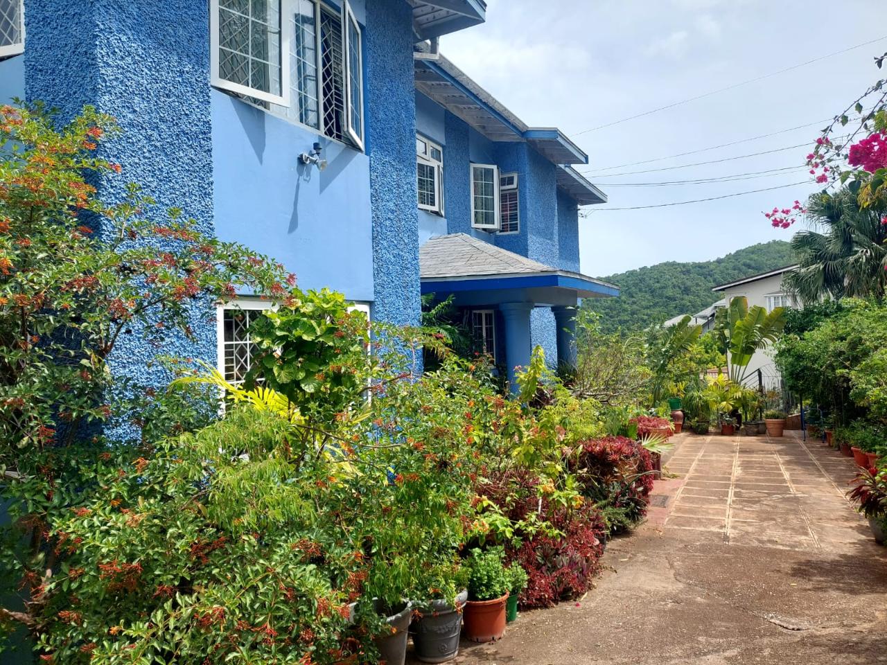 Fifth image of 33 Topaz Crescent Red Hills in Red Hills, St. Andrew, Jamaica - property is For Sale