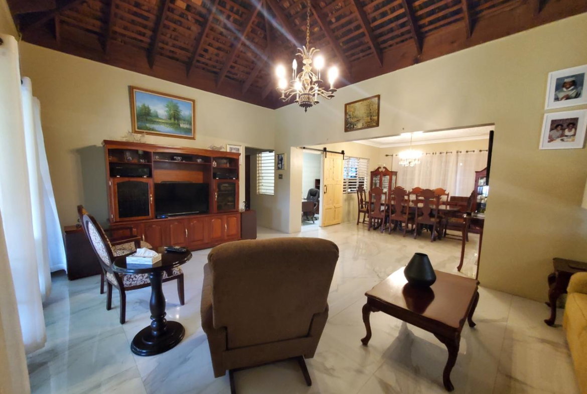 Thirteenth image of 19 Alexander Terrace Coral g in Montego Bay, St. James, Jamaica - property is For Sale