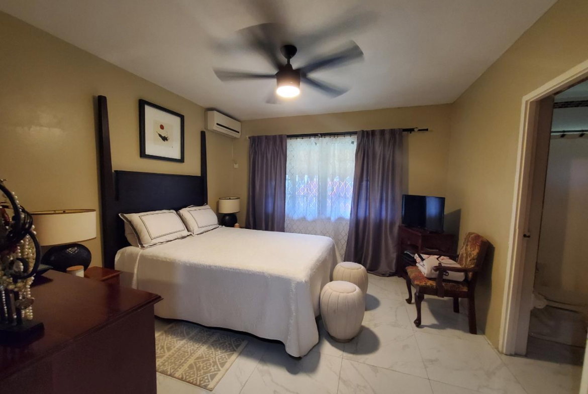 Fifteenth image of 19 Alexander Terrace Coral g in Montego Bay, St. James, Jamaica - property is For Sale