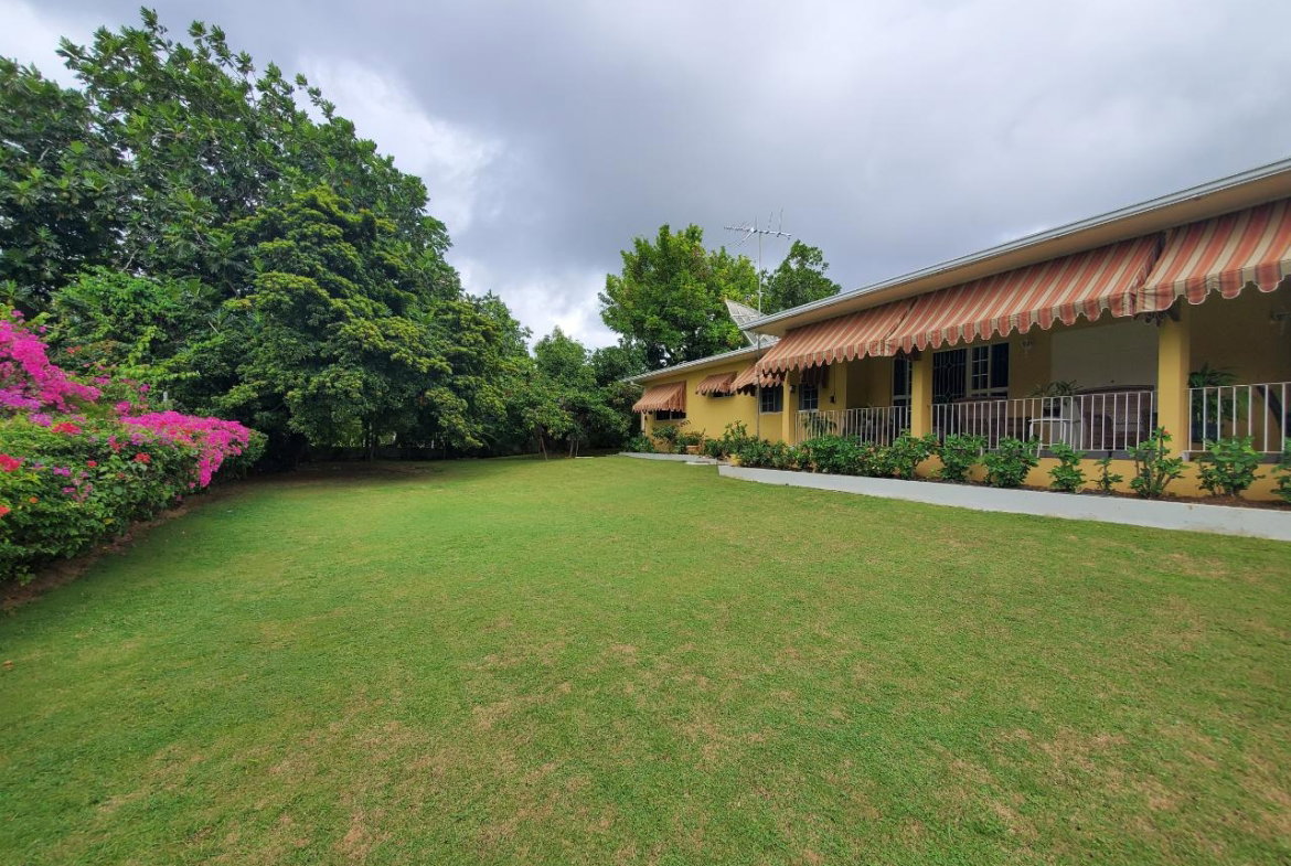 Twenty-Seventh image of 19 Alexander Terrace Coral g in Montego Bay, St. James, Jamaica - property is For Sale