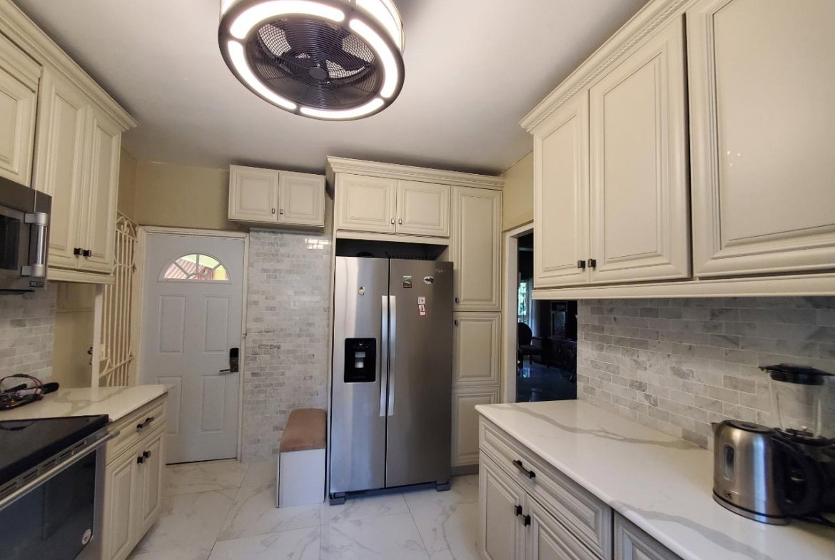 Sixth image of 19 Alexander Terrace Coral g in Montego Bay, St. James, Jamaica - property is For Sale
