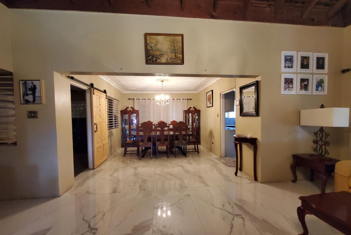Tenth image of 19 Alexander Terrace Coral g in Montego Bay, St. James, Jamaica - property is For Sale