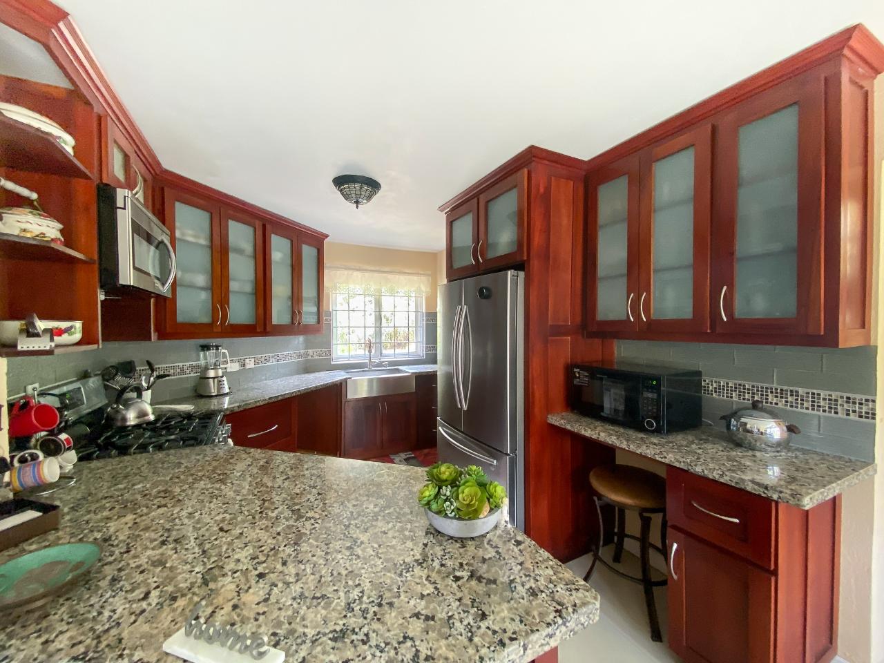 Stunning-Home-for-Sale-in-Armour-Heights-Jamaica-Breathtaking-Views Eleventh image of West Oakridge, Armour Hei in Kingston 8, St. Andrew, Jamaica - property is For Sale