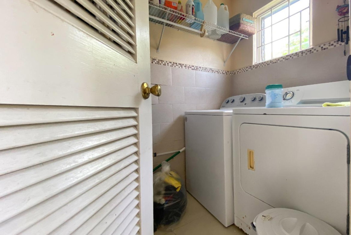 Twelfth image of West Oakridge, Armour Hei in Kingston 8, St. Andrew, Jamaica - property is For Sale