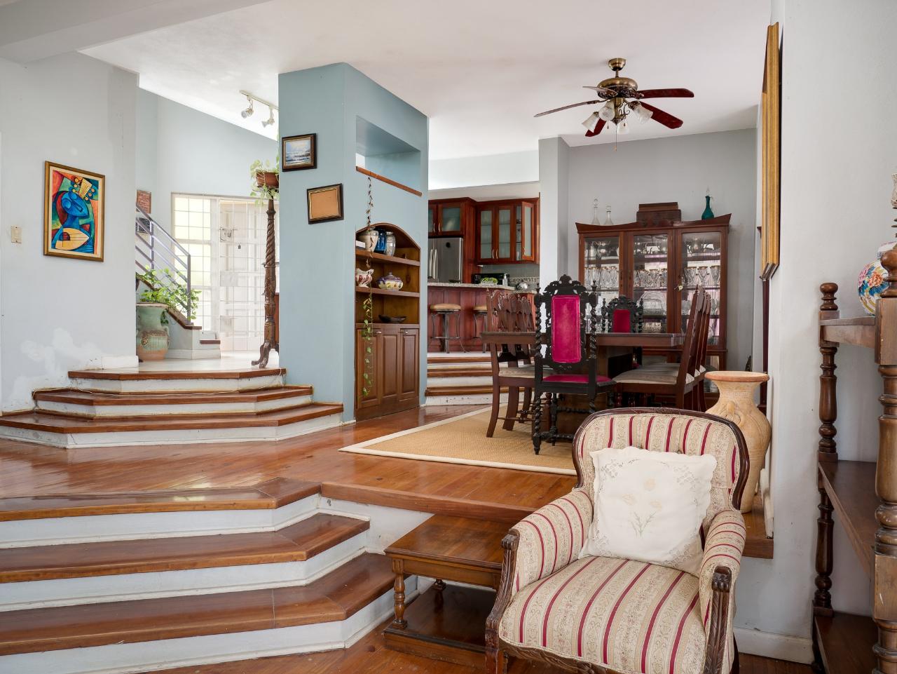 Stunning-Home-for-Sale-in-Armour-Heights-Jamaica-Breathtaking-Views Fourteenth image of West Oakridge, Armour Hei in Kingston 8, St. Andrew, Jamaica - property is For Sale
