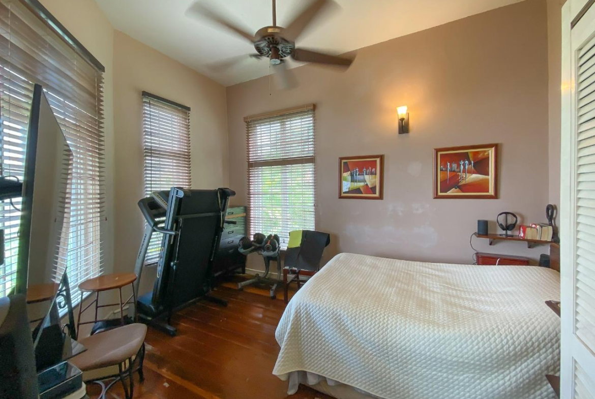 Fifteenth image of West Oakridge, Armour Hei in Kingston 8, St. Andrew, Jamaica - property is For Sale