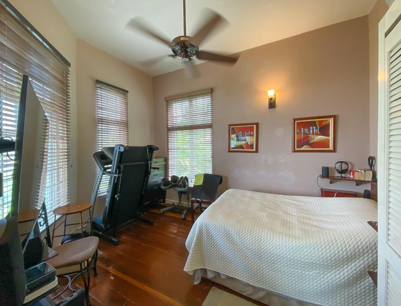 Stunning-Home-for-Sale-in-Armour-Heights-Jamaica-Breathtaking-Views Sixteenth image of West Oakridge, Armour Hei in Kingston 8, St. Andrew, Jamaica - property is For Sale