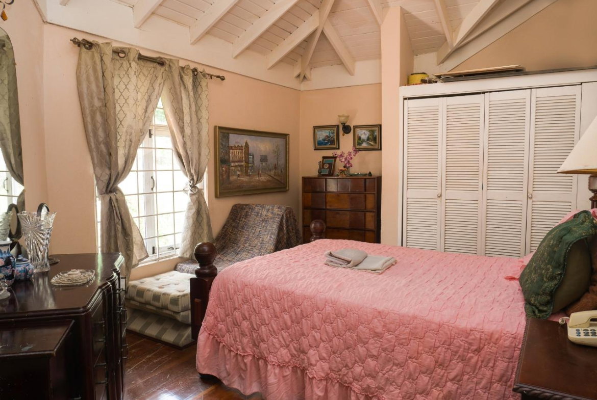 Twenty-Eighth image of West Oakridge, Armour Hei in Kingston 8, St. Andrew, Jamaica - property is For Sale