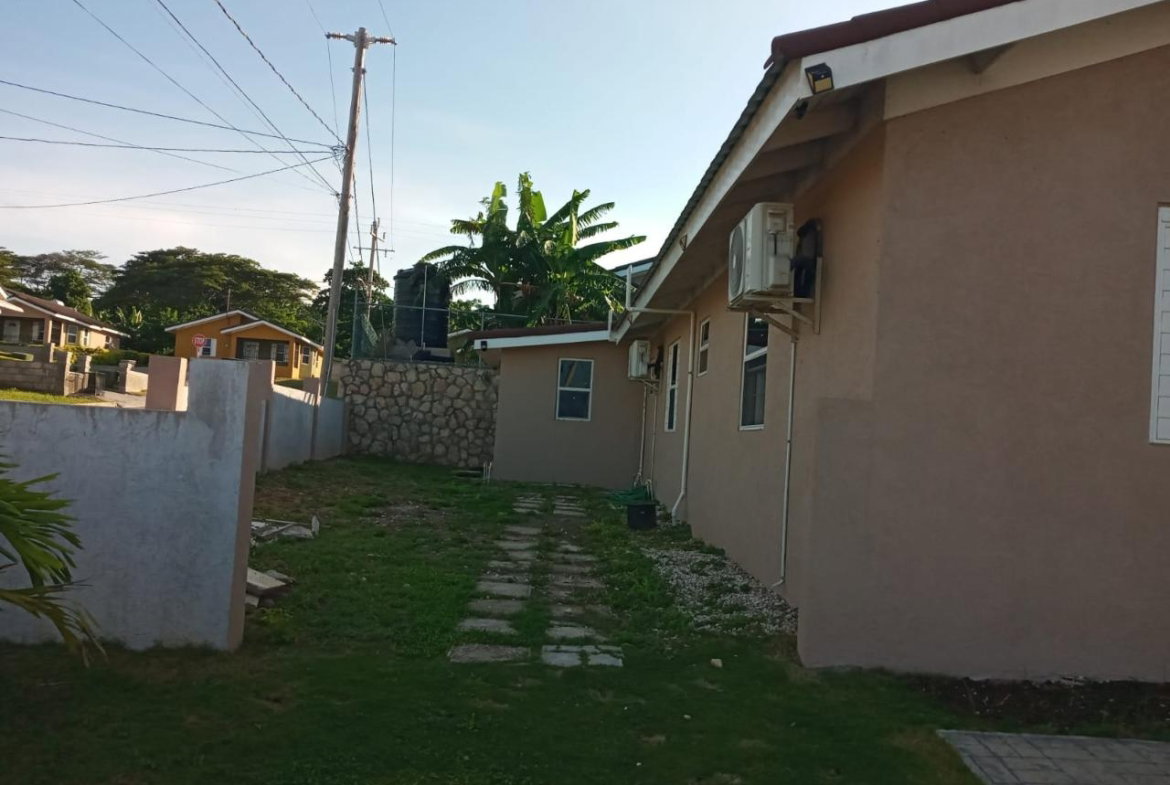 Fourth image of 184 Stonebrook Manor in Falmouth, Trelawny, Jamaica - property is For Sale