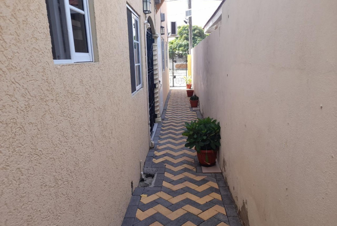 Thirteenth image of 941 Braeton Phase7 in Greater Portmore, St. Catherine, Jamaica - property is For Sale