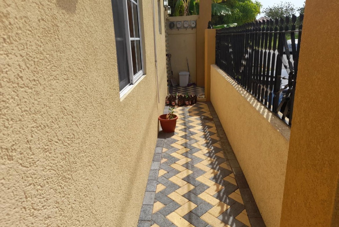 Fourteenth image of 941 Braeton Phase7 in Greater Portmore, St. Catherine, Jamaica - property is For Sale