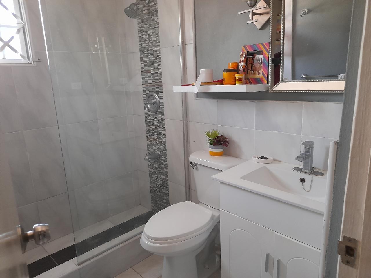 Tenth image of 941 Braeton Phase7 in Greater Portmore, St. Catherine, Jamaica - property is For Sale