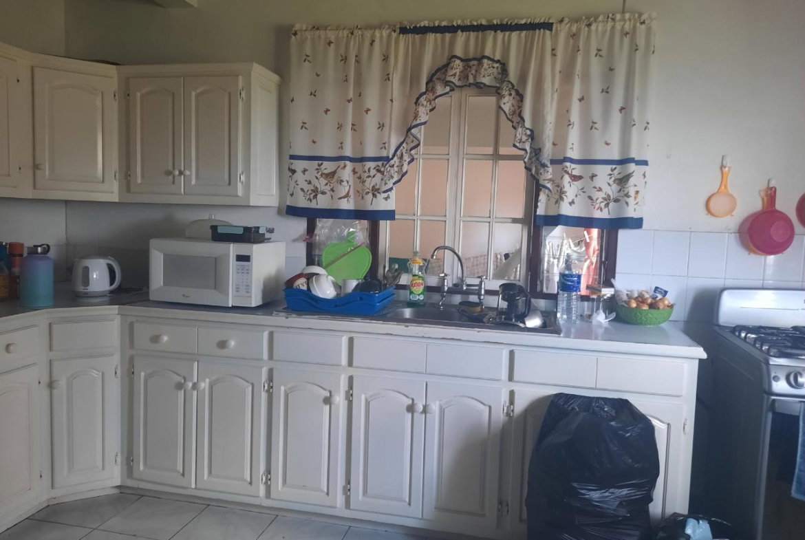Eighteenth image of 60 Highland Close in Kingston 19, St. Andrew, Jamaica - property is For Sale