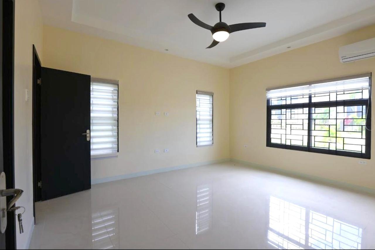 Fifth image of Lot 179 Sunny Isle Ave in Ocho Rios, St. Ann, Jamaica - property is For Sale