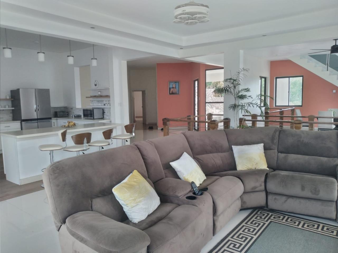 Eleventh image of 11 Wellington Heights in Kingston 6, St. Andrew, Jamaica - property is For Sale