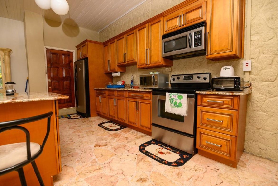 Eleventh image of 15b Stony Hill Heights in Kingston 9, St. Andrew, Jamaica - property is For Sale