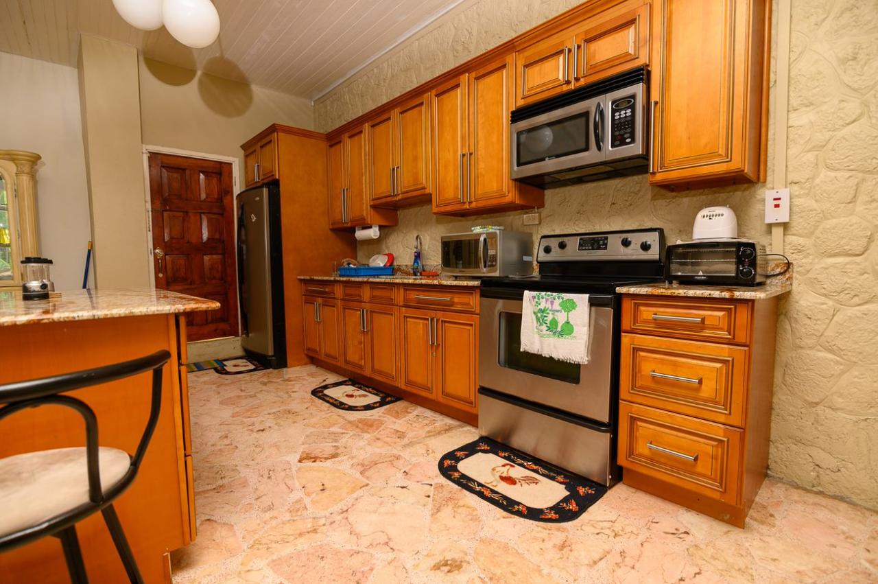 Eleventh image of 15b Stony Hill Heights in Kingston 9, St. Andrew, Jamaica - property is For Sale