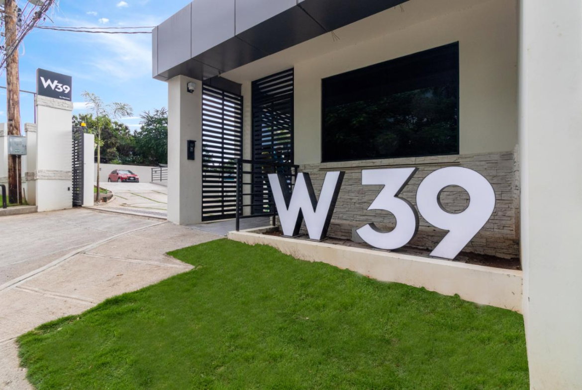 Fifth image of 39 Wellington Drive, Kingsto in Kingston 6, St. Andrew, Jamaica - property is For Sale