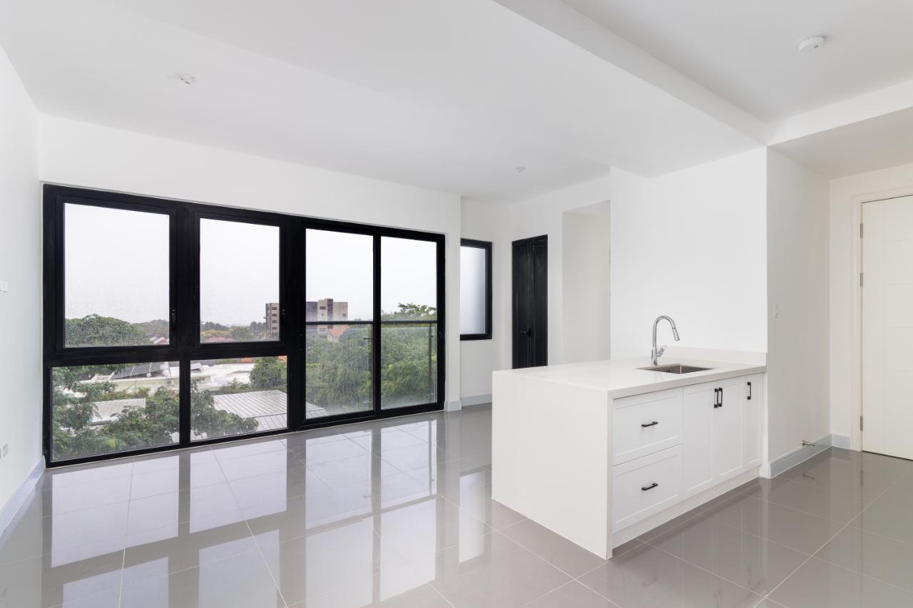 Seventh image of 39 Wellington Drive, Kingsto in Kingston 6, St. Andrew, Jamaica - property is For Sale