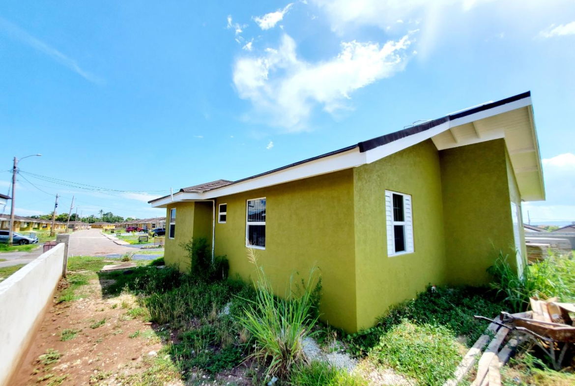 Thirteenth image of 144- Colbeck Manor in Old Harbour, St. Catherine, Jamaica - property is For Sale