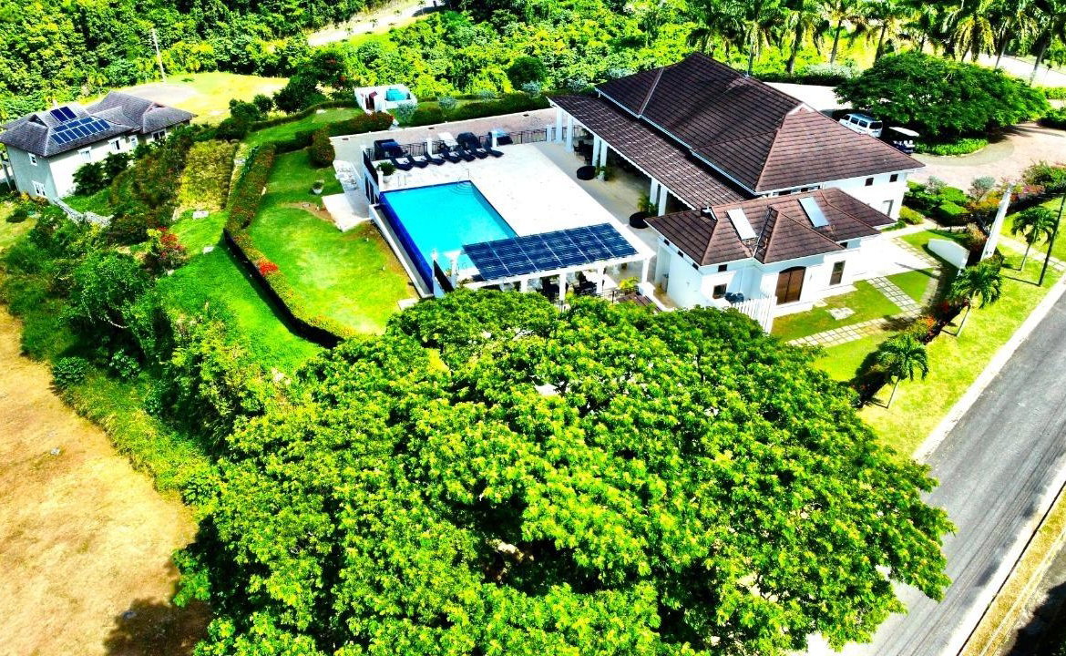 Sixteenth image of 26 Bayview Terrace in Montego Bay, St. James, Jamaica - property is For Sale
