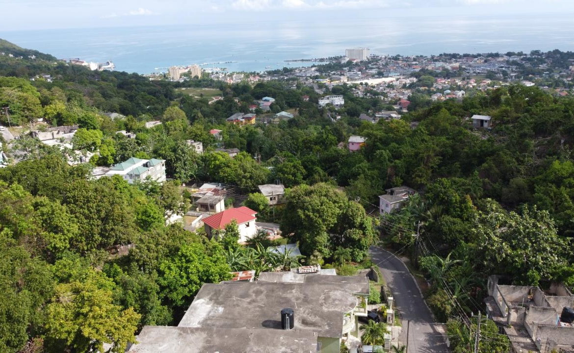 Eighteenth image of Shaw Park, Ocho Rios in Ocho Rios, St. Ann, Jamaica - property is For Sale