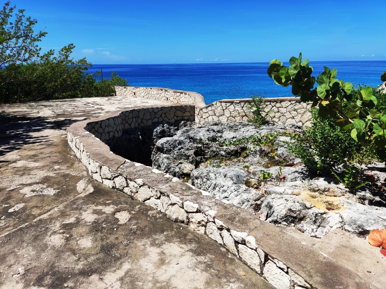 Stunning-Oceanfront-Villa-for-Sale-in-Westmoreland-Jamaica Second image of Westend Road in Negril, Westmoreland, Jamaica - property is For Sale