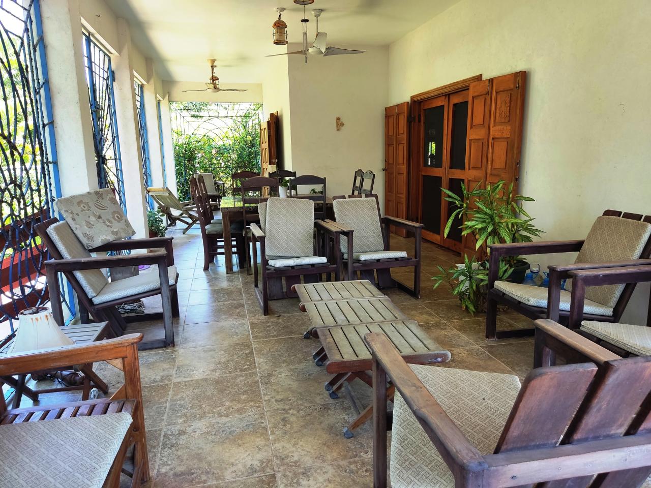 Stunning-Oceanfront-Villa-for-Sale-in-Westmoreland-Jamaica Thirteenth image of Westend Road in Negril, Westmoreland, Jamaica - property is For Sale
