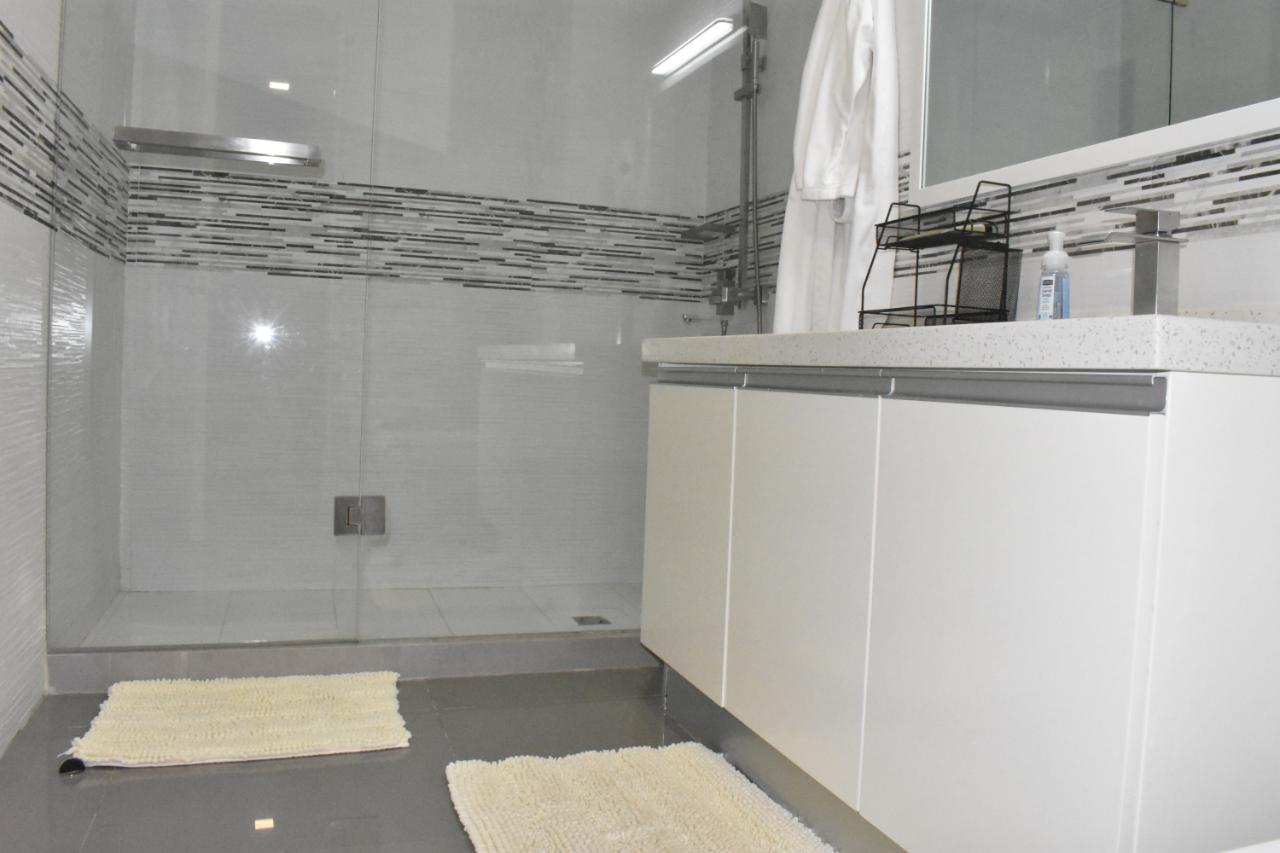 Sixteenth image of 20 South Avenue in Kingston 6, St. Andrew, Jamaica - property is For Rent