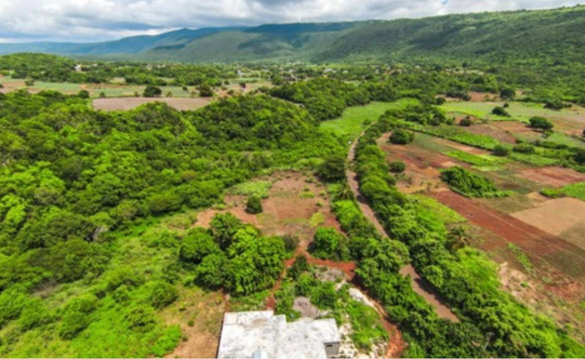 Twelfth image of Duff House, Manchester in Rowes Corner, Manchester, Jamaica - property is For Sale
