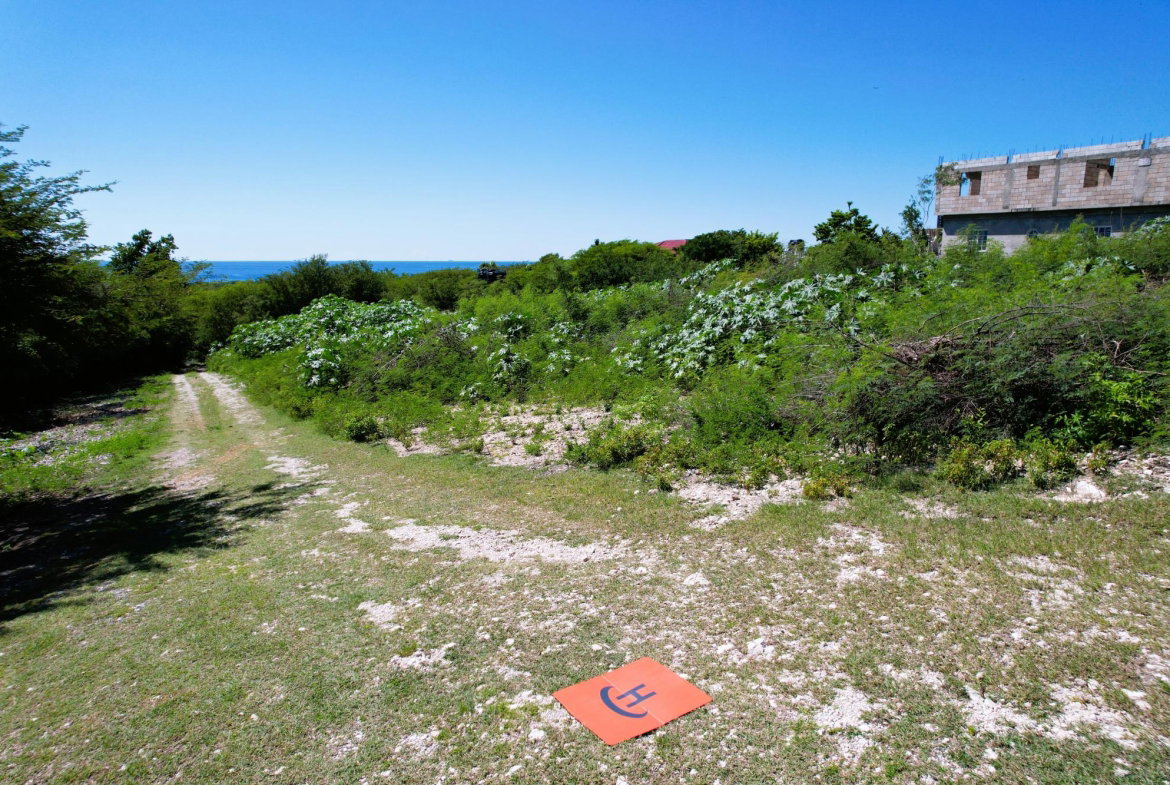 Fifth image of Hillside, Yallah, in Yallahs, St. Thomas, Jamaica - property is For Sale
