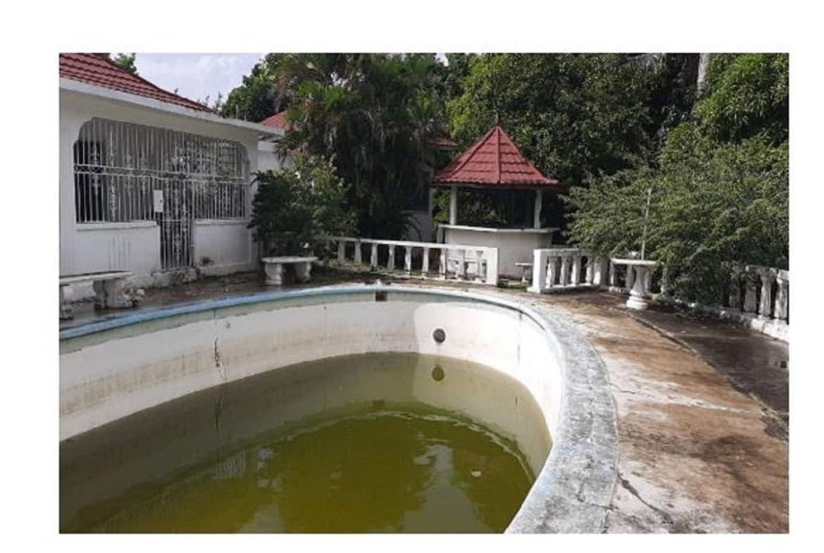Eleventh image of 1126/1127 Sugarmill Road in Montego Bay, St. James, Jamaica - property is For Sale