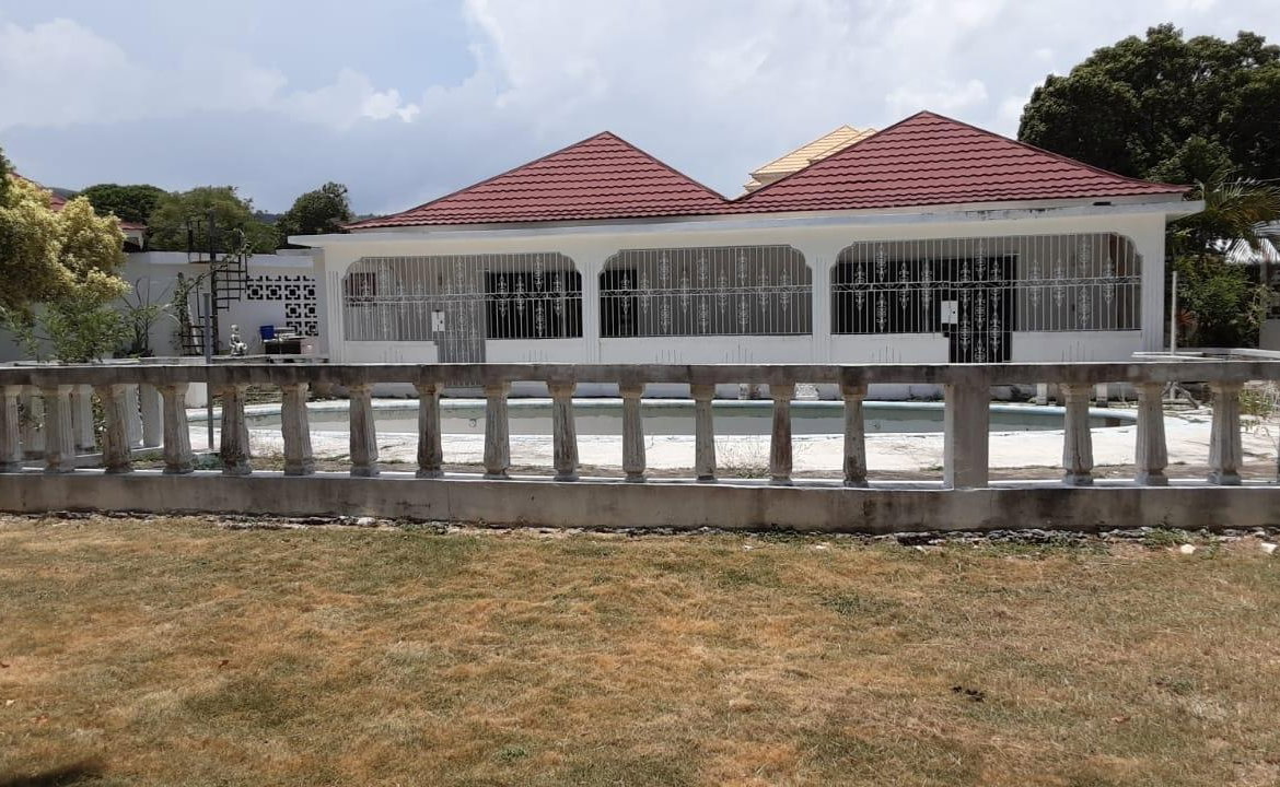 Twelfth image of 1126/1127 Sugarmill Road in Montego Bay, St. James, Jamaica - property is For Sale
