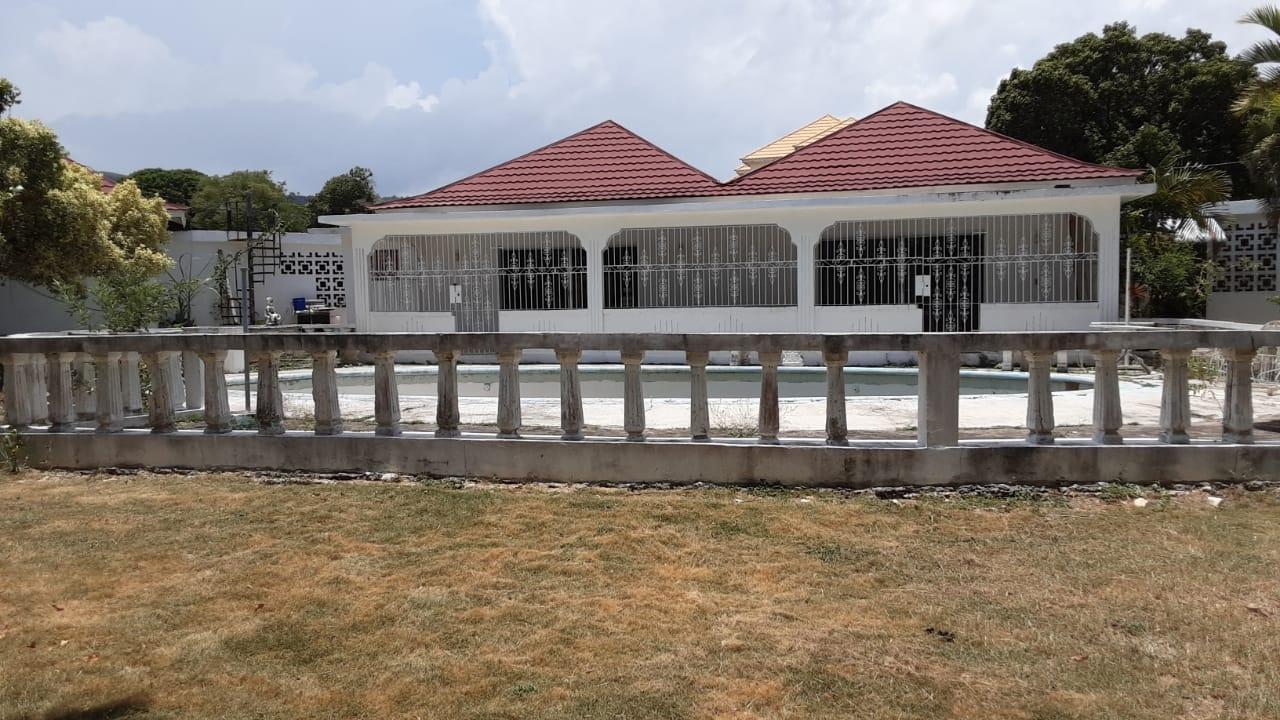 Stunning-Residential-Property-for-Sale-in-Ironshore-Jamaica Twelfth image of 1126/1127 Sugarmill Road in Montego Bay, St. James, Jamaica - property is For Sale