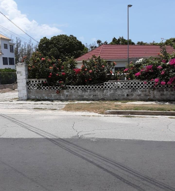 Sixth image of 1126/1127 Sugarmill Road in Montego Bay, St. James, Jamaica - property is For Sale