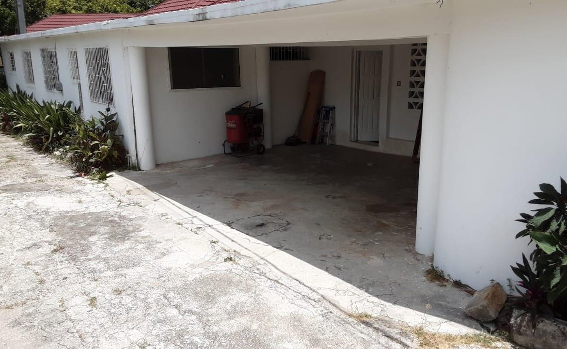 Seventh image of 1126/1127 Sugarmill Road in Montego Bay, St. James, Jamaica - property is For Sale