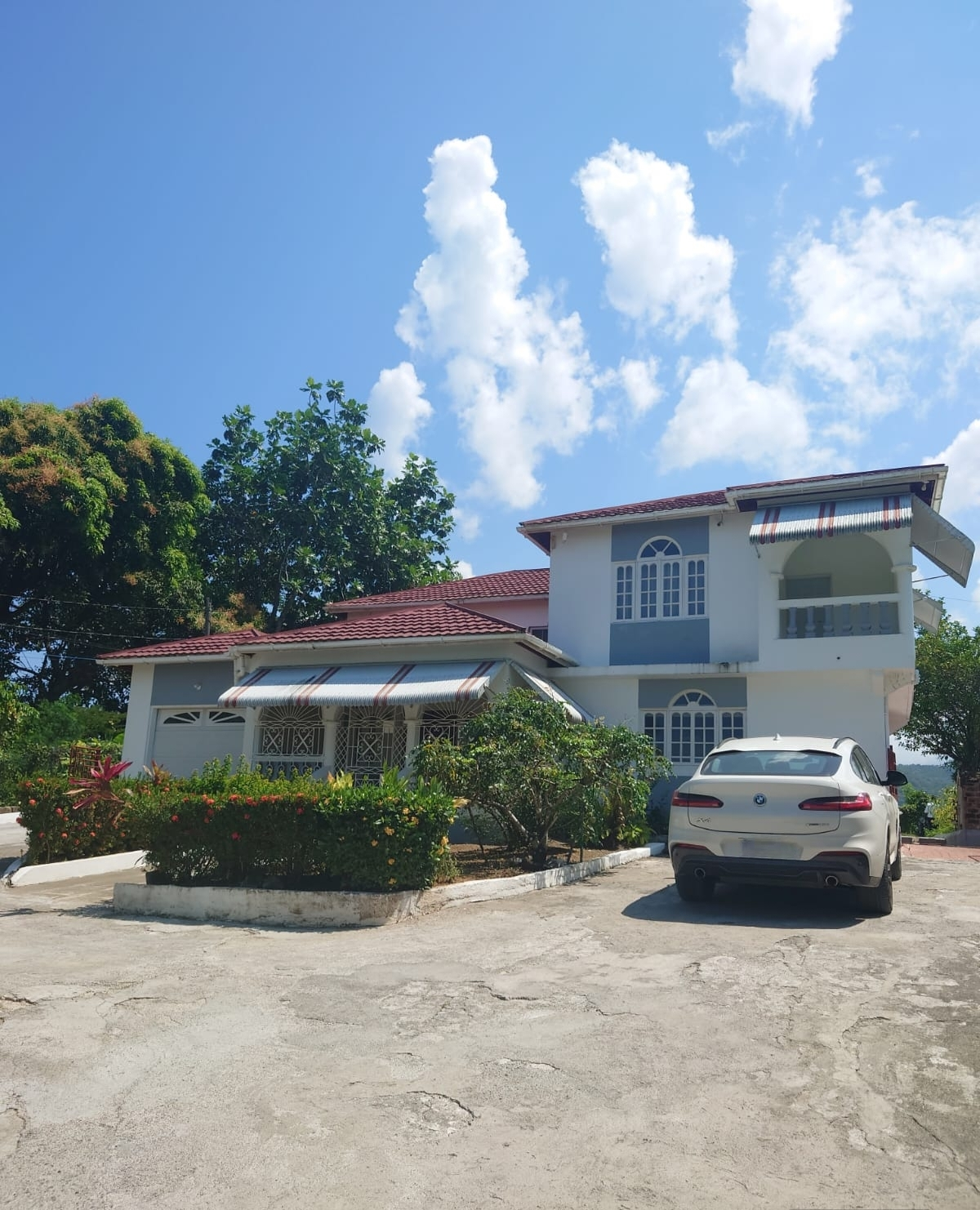 Stunning-Residential-Property-with-Cottages-for-Sale-in-Portland-Jamaica First image of 2 Dolphin Circle, Dolphin b in Fairy Hill, Portland, Jamaica - property is For Sale