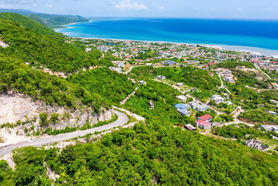 Thirteenth image of 85 Summit Drive, Rest Haven in BULL BAY, St. Andrew, Jamaica - property is For Sale