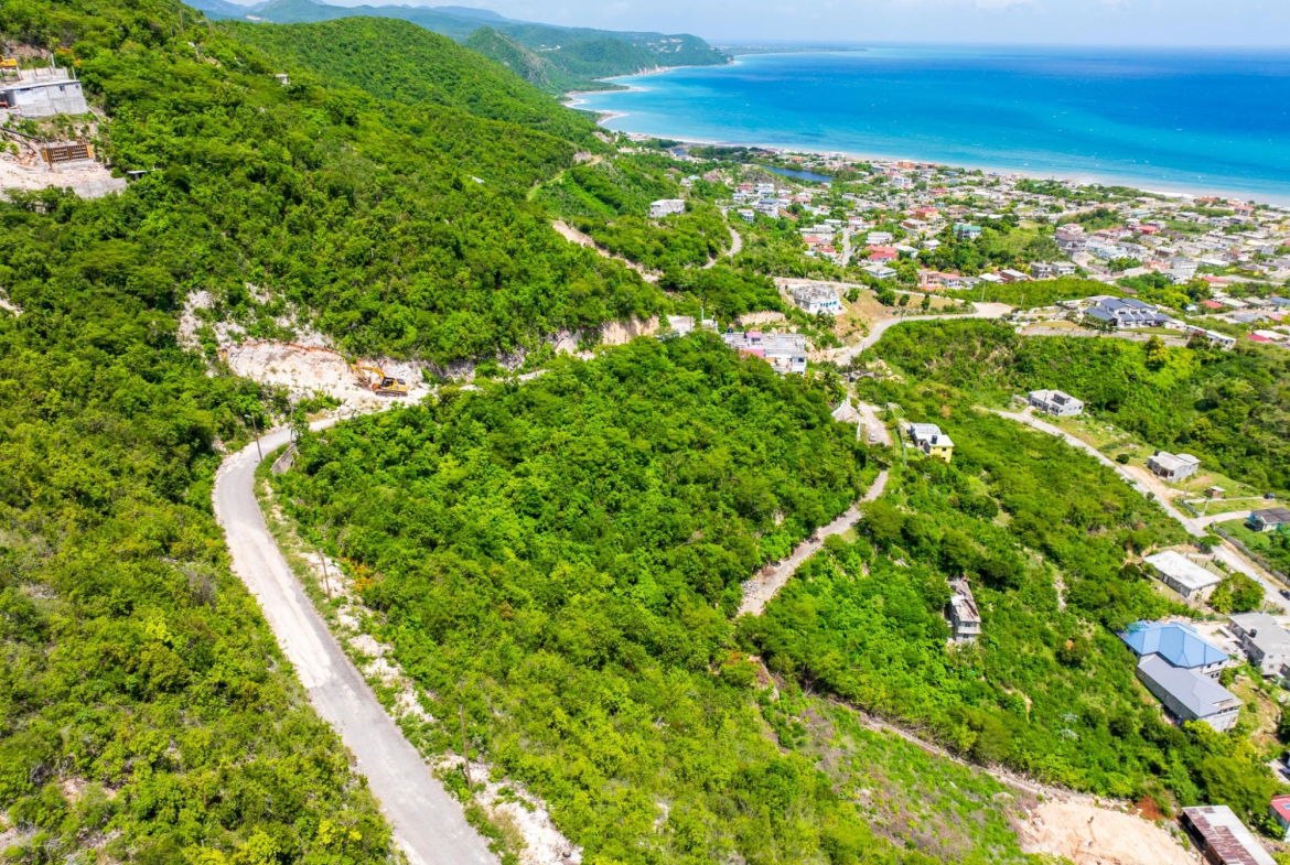 Fourteenth image of 85 Summit Drive, Rest Haven in BULL BAY, St. Andrew, Jamaica - property is For Sale