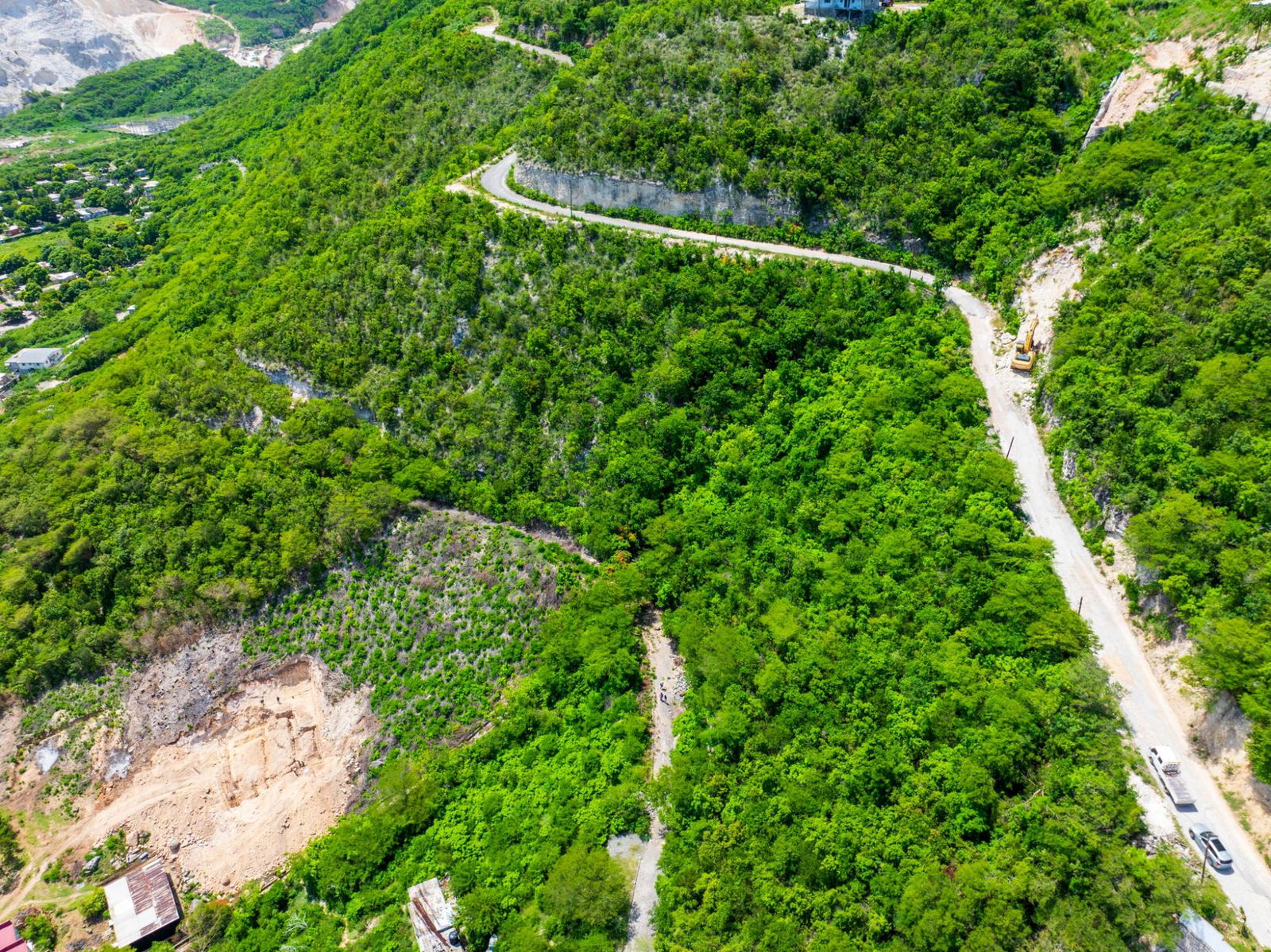 Seventeenth image of 85 Summit Drive, Rest Haven in BULL BAY, St. Andrew, Jamaica - property is For Sale